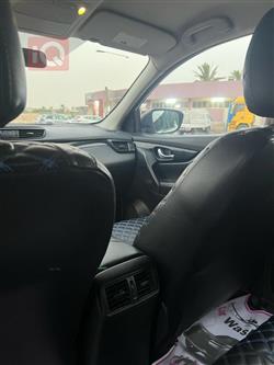 نيسان روج سبورت